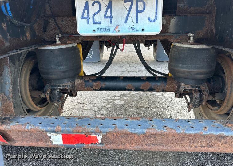 image for item EJ6361 2005 Great Dane  flatbed trailer