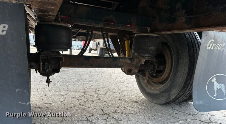 image for item EJ6361 2005 Great Dane  flatbed trailer