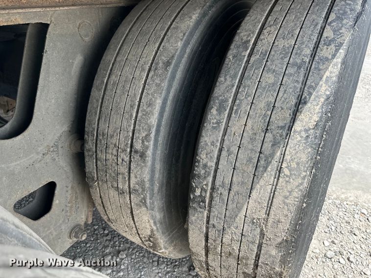 image for item EJ6362 2008 Wabash  dry van trailer