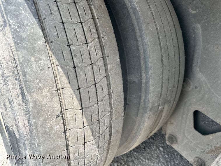 image for item EJ6362 2008 Wabash  dry van trailer