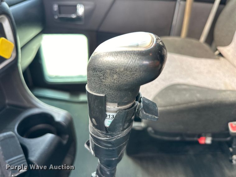 image for item EJ6363 2015 Kenworth  T660 semi truck