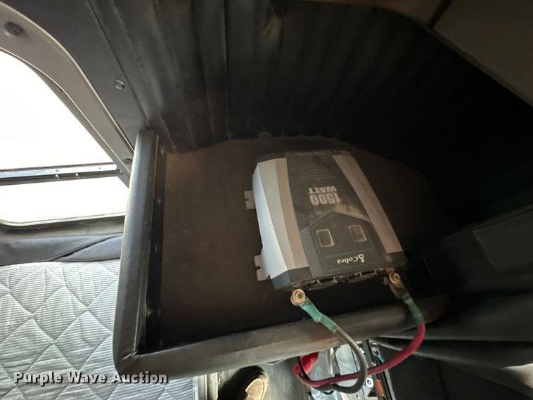 image for item EJ6363 2015 Kenworth  T660 semi truck