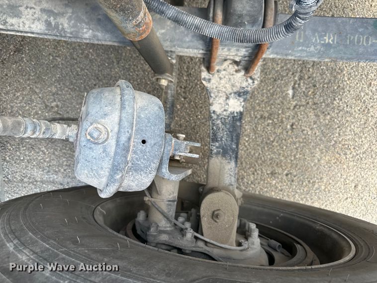 image for item EJ6363 2015 Kenworth  T660 semi truck