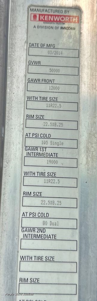 image for item EJ6363 2015 Kenworth  T660 semi truck