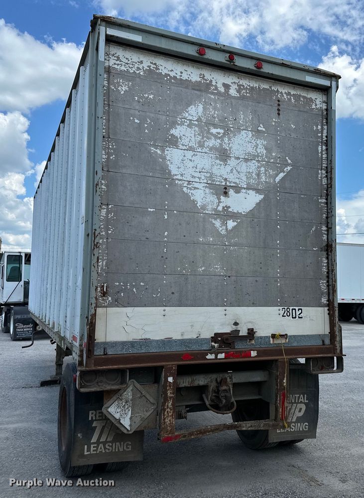 image for item EJ6367 1988 Fruehauf  dry van trailer