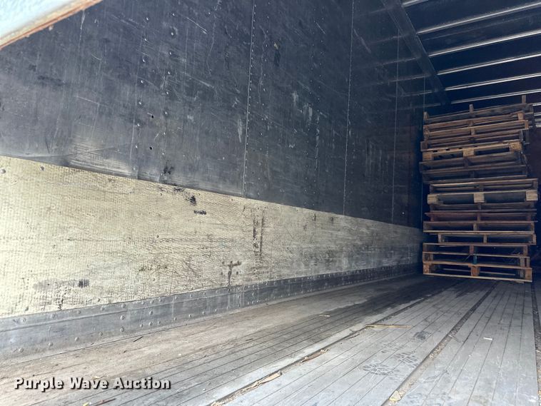 image for item EJ6367 1988 Fruehauf  dry van trailer