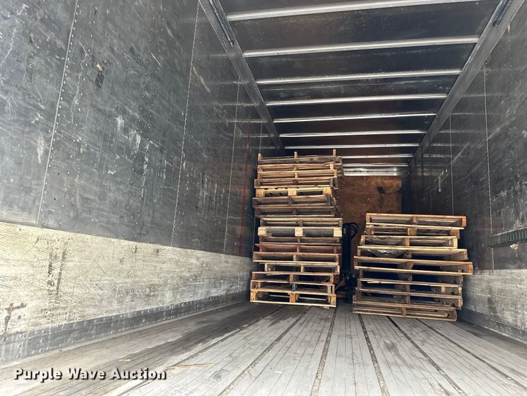 image for item EJ6367 1988 Fruehauf  dry van trailer