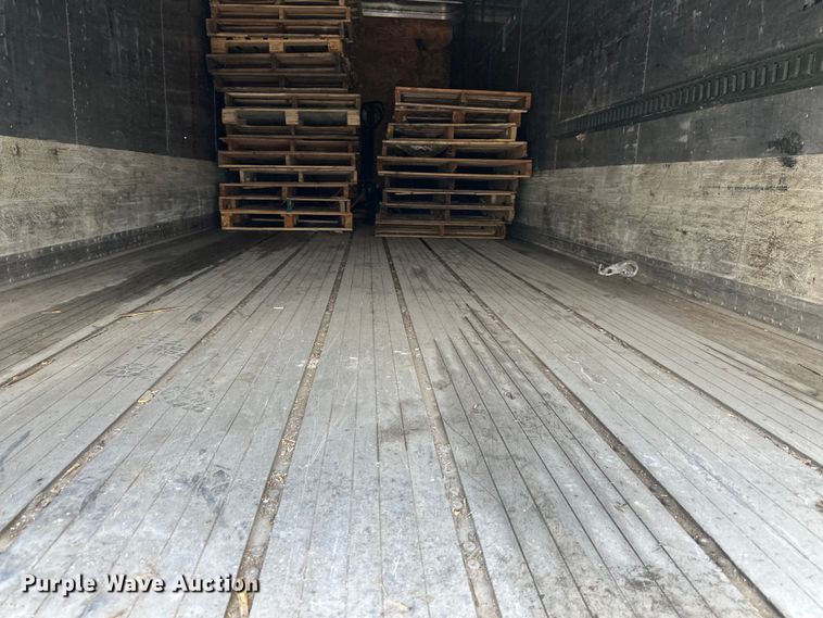 image for item EJ6367 1988 Fruehauf  dry van trailer