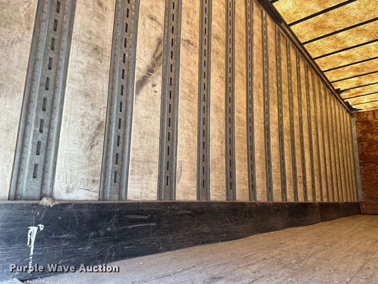 image for item EJ6368 2002 Trailmobile  dry van trailer