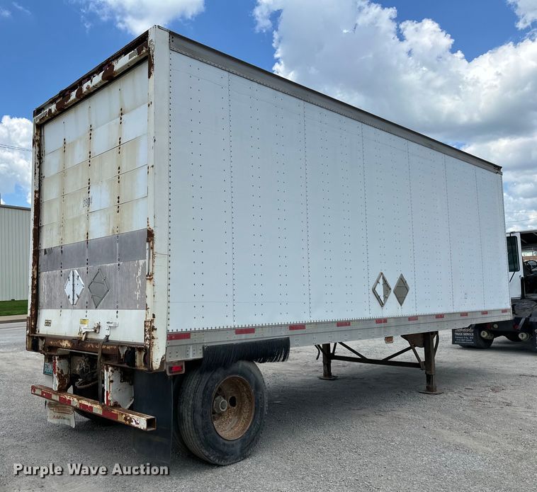 image for item EJ6369 2002 Trailmobile  dry van trailer