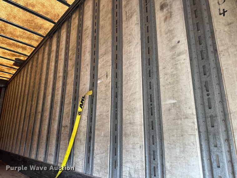 image for item EJ6369 2002 Trailmobile  dry van trailer