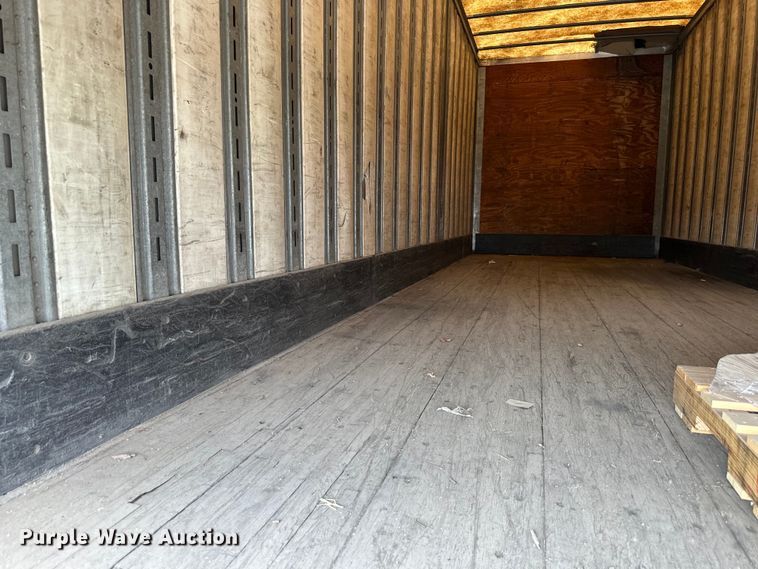 image for item EJ6369 2002 Trailmobile  dry van trailer