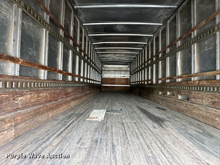 image for item EJ6387 2008 Hino  box truck