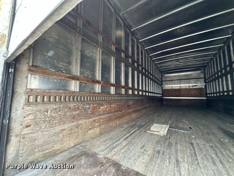 image for item EJ6387 2008 Hino  box truck