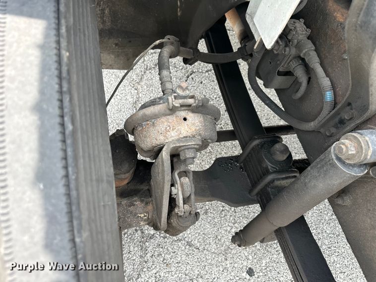 image for item EJ6387 2008 Hino  box truck