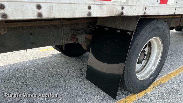 image for item EJ6387 2008 Hino  box truck