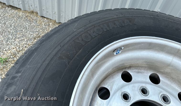 image for item EJ6414 (4) Yokohama 445/50R22.5 tires and wheels