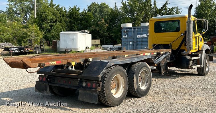 image for item EK4925 2007 Mack CTP713B roll-off container truck