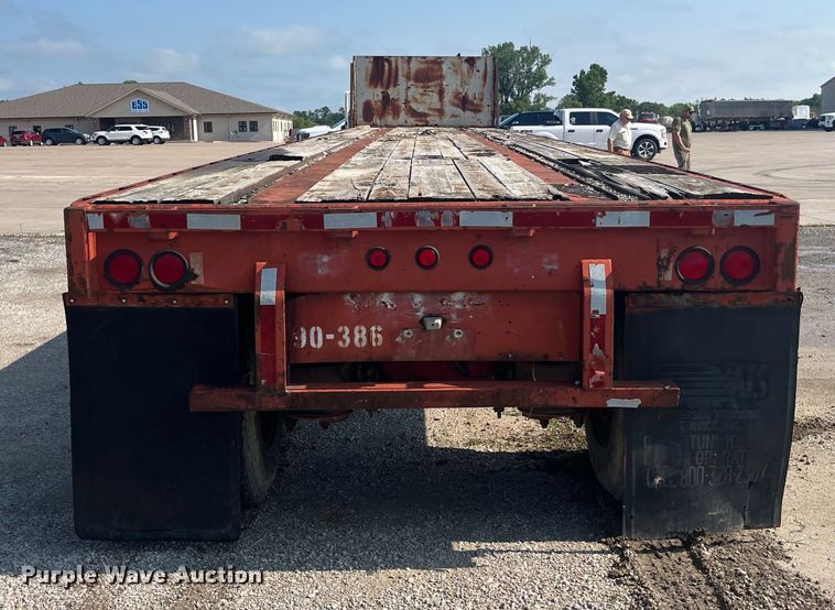 image for item EK8799 1986 Fruehauf  PB100-T2W-48XW flatbed trailer