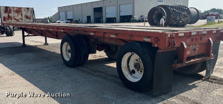 image for item EK8799 1986 Fruehauf  PB100-T2W-48XW flatbed trailer