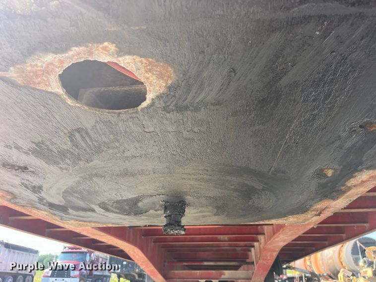 image for item EK8799 1986 Fruehauf  PB100-T2W-48XW flatbed trailer