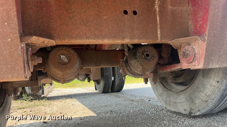 image for item EK8799 1986 Fruehauf  PB100-T2W-48XW flatbed trailer