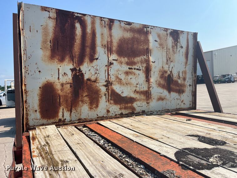 image for item EK8799 1986 Fruehauf  PB100-T2W-48XW flatbed trailer