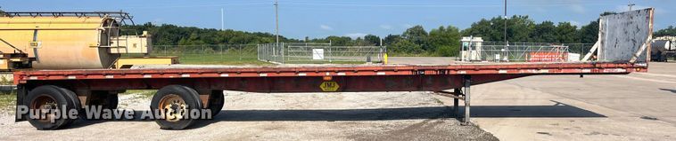 image for item EK8800 1986 Fruehauf  PB100-T2W-48XW flatbed trailer