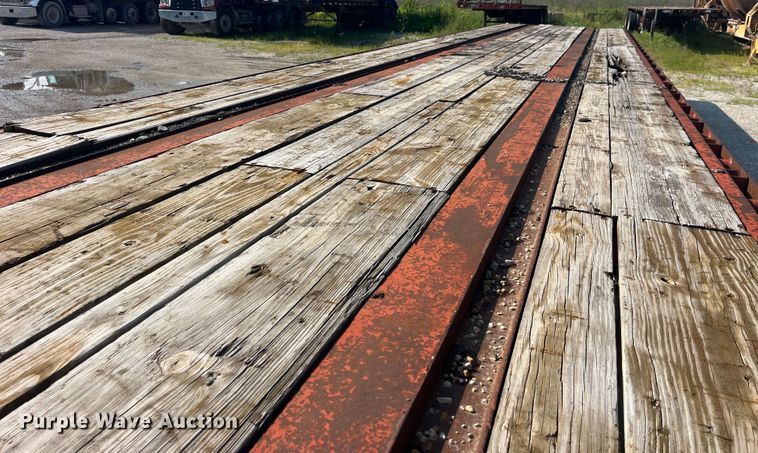 image for item EK8800 1986 Fruehauf  PB100-T2W-48XW flatbed trailer