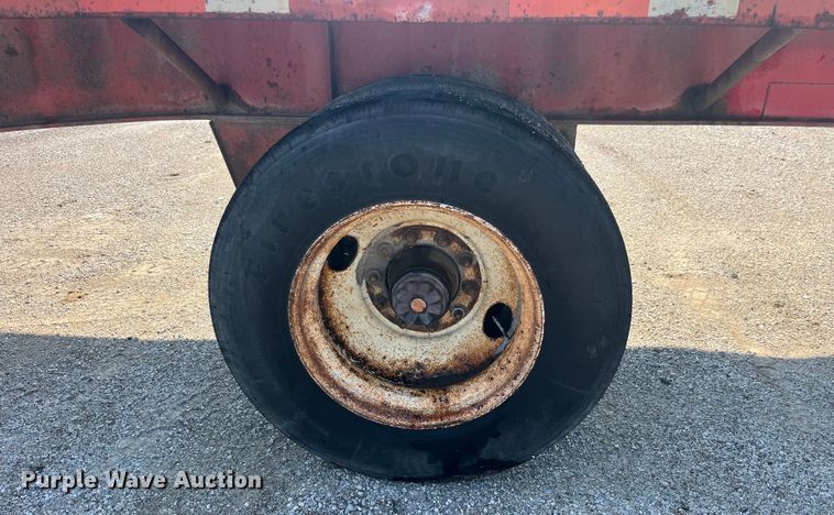 image for item EK8800 1986 Fruehauf  PB100-T2W-48XW flatbed trailer