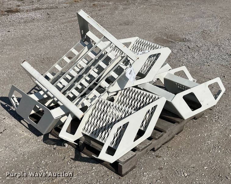 image for item EK8866 Approximately 8 truck steps