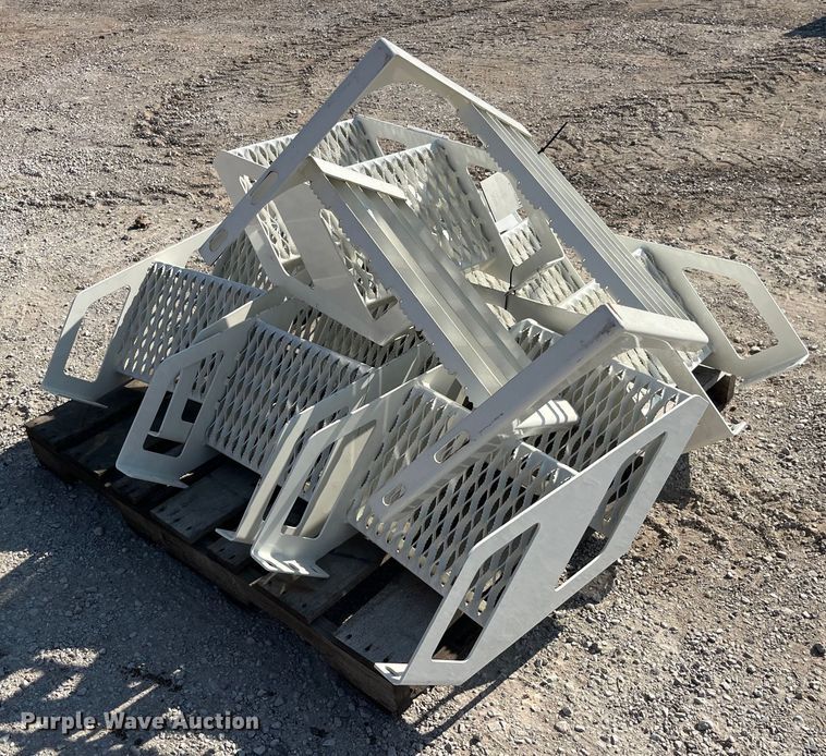 image for item EK8866 Approximately 8 truck steps