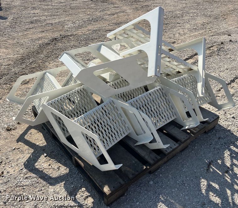 image for item EK8866 Approximately 8 truck steps