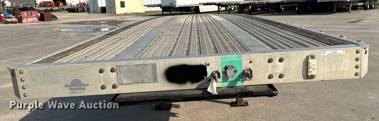 image for item LF9864 2013 Great Dane FXP-0024-00048 flatbed trailer