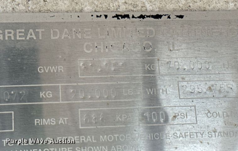 image for item LF9864 2013 Great Dane FXP-0024-00048 flatbed trailer