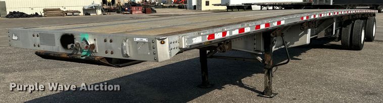 image for item LF9865 2013 Great Dane FXP-0024-00048 flatbed trailer