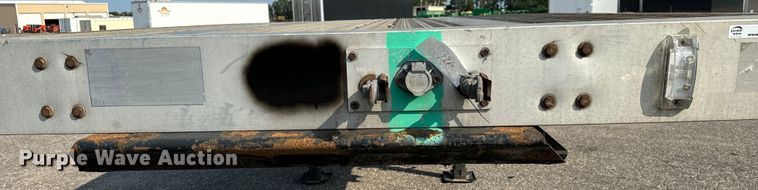 image for item LF9865 2013 Great Dane FXP-0024-00048 flatbed trailer