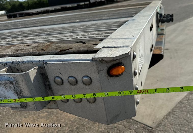 image for item LF9865 2013 Great Dane FXP-0024-00048 flatbed trailer