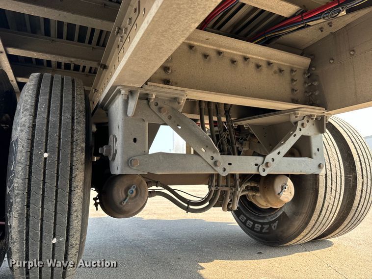 image for item LF9866 2013 Great Dane  FXP-0024-00048 flatbed trailer