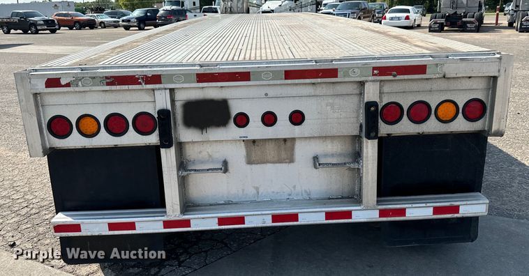 image for item LF9867 2014 Mac TNAR48AF flatbed trailer