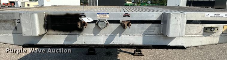 image for item LF9867 2014 Mac TNAR48AF flatbed trailer