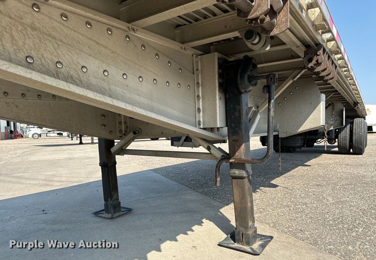 image for item LF9868 2013 Great Dane  FXP-0024-00048 flatbed trailer