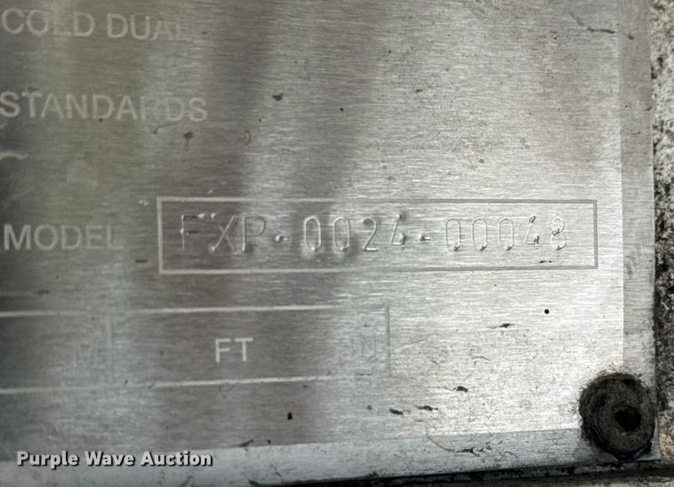 image for item LF9868 2013 Great Dane  FXP-0024-00048 flatbed trailer