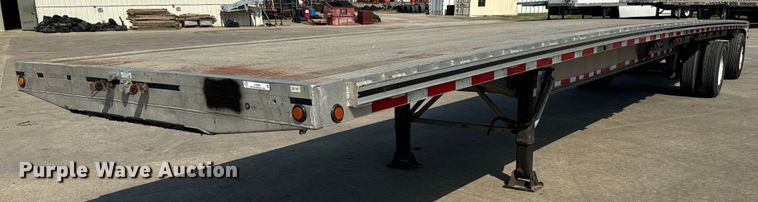 image for item LF9869 2014 Mac TNAR48AF flatbed trailer
