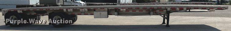 image for item LF9869 2014 Mac TNAR48AF flatbed trailer