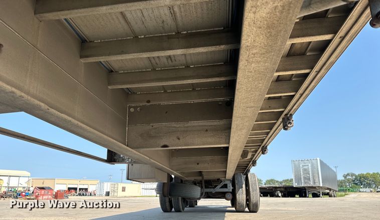 image for item LF9870 2014 Mac TNAR48AF flatbed trailer