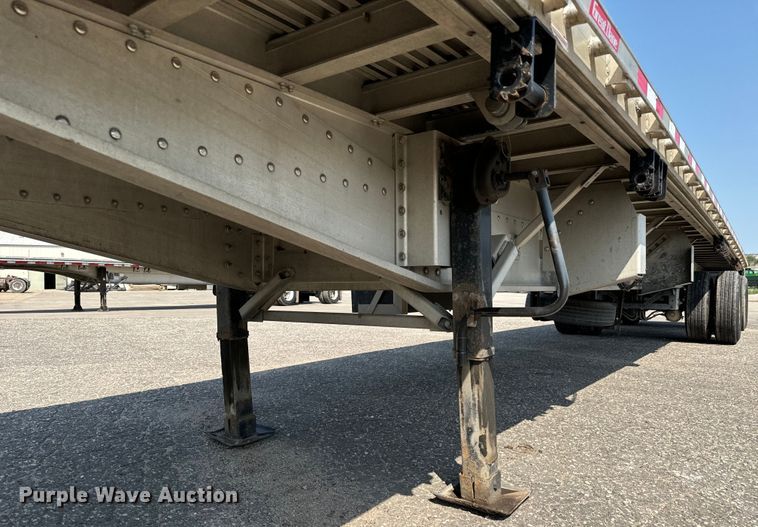 image for item LF9871 2013 Great Dane  FXP-0024-00048 flatbed trailer