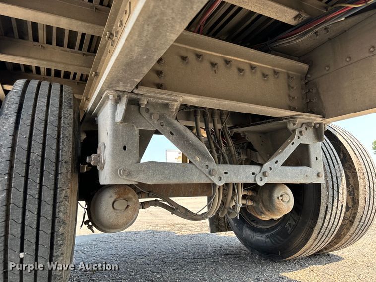 image for item LF9871 2013 Great Dane  FXP-0024-00048 flatbed trailer