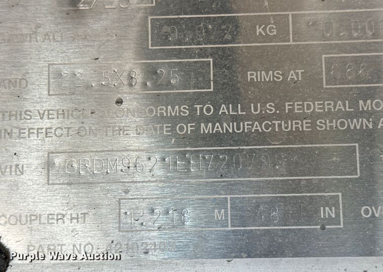 image for item LF9871 2013 Great Dane  FXP-0024-00048 flatbed trailer