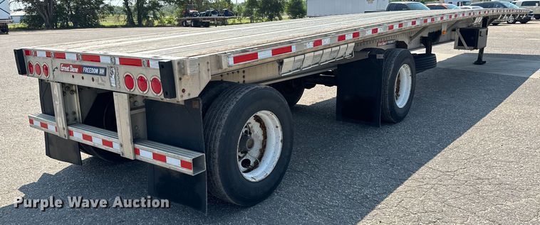 image for item LF9872 2013 Great Dane  FXP-0024-00048  flatbed trailer